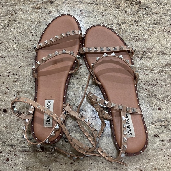 Steve Madden sandals - Picture 2 of 3